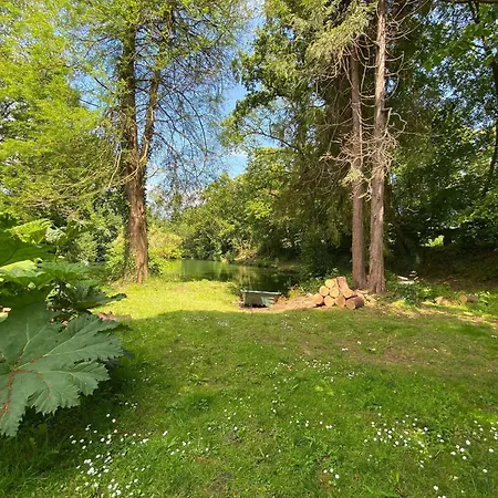 Дом отдыха Semi-detached House, St Sauveur-le-vicomte